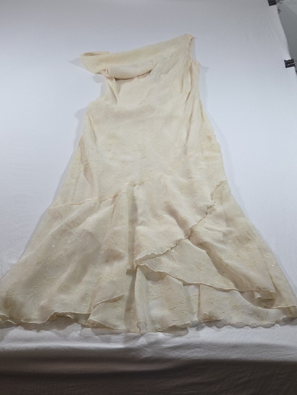 B. Smart Vintage Ivory Cowl-Neck Lace Maxi Dress USA Sleeveless Flowy Shimmery - Picture 12 of 12